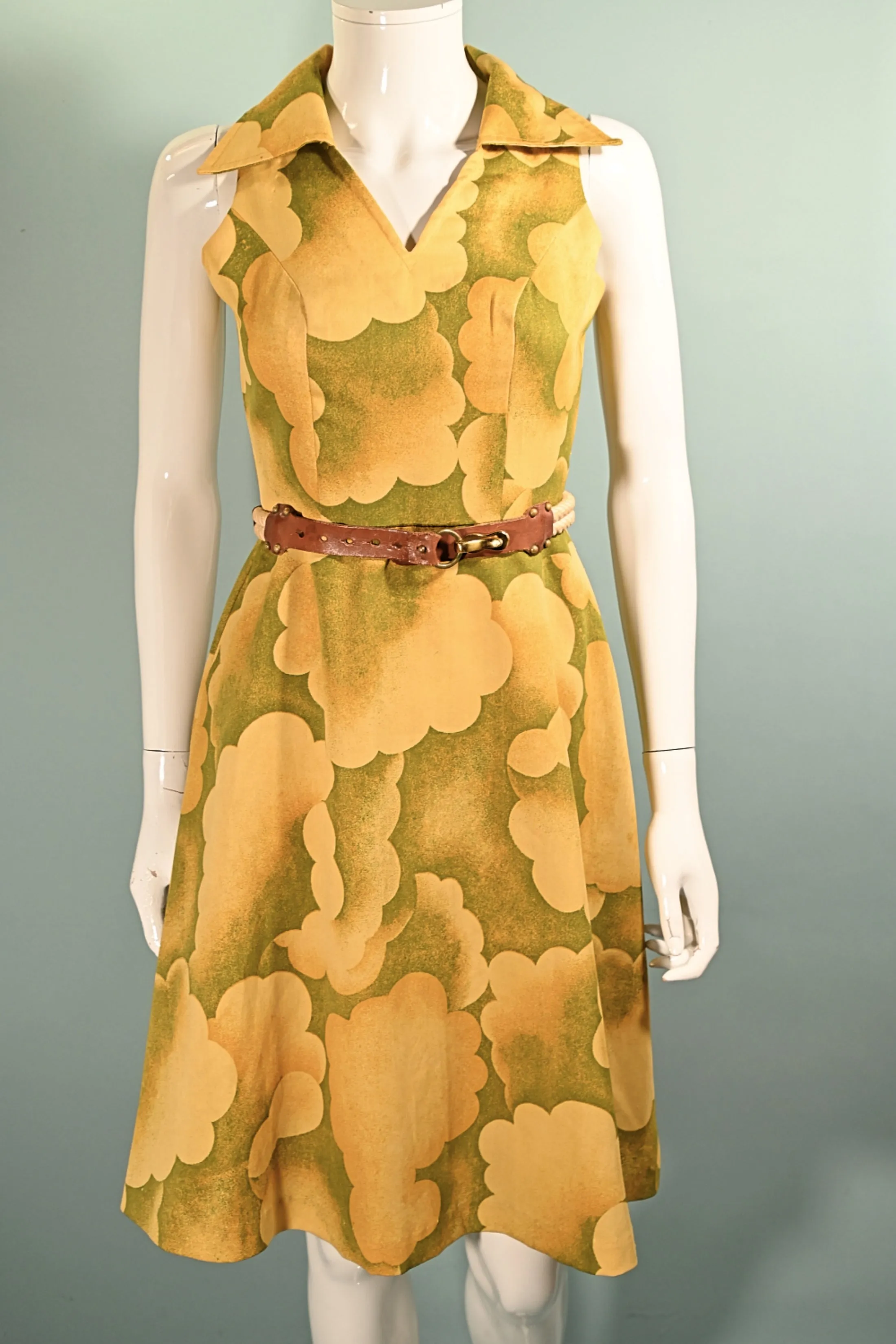 Vintage 60s Cloud Print Dress, 70s Sleeveless Summer Dress M